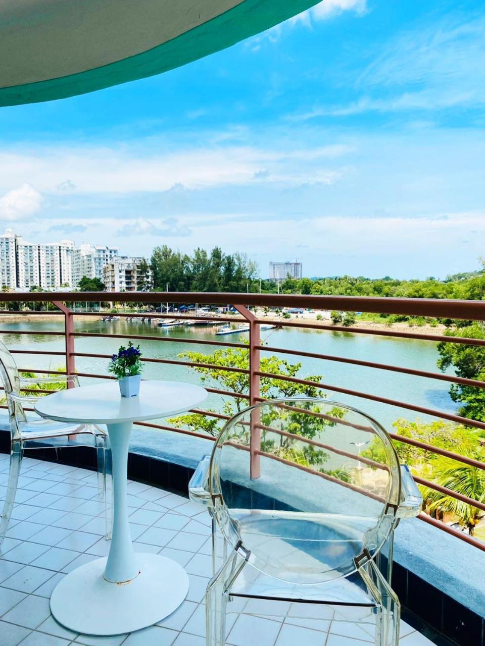 Pd Lagoon Resort Port Dickson Extérieur photo