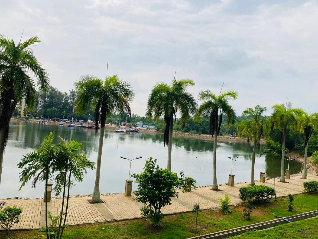 Pd Lagoon Resort Port Dickson Extérieur photo